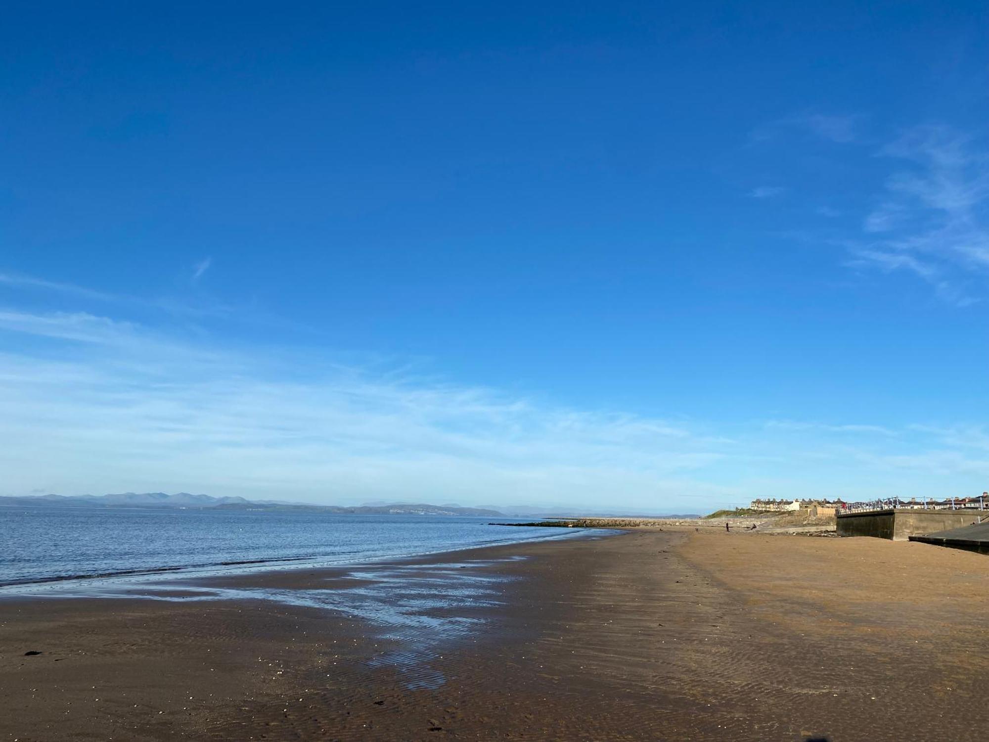 Stylish Apartments Near The Sea Front At Morecambe Heysham Bagian luar foto